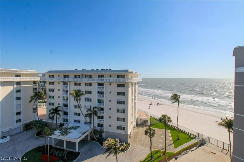 3443 Gulf Shore Boulevard N Naples FL 34103