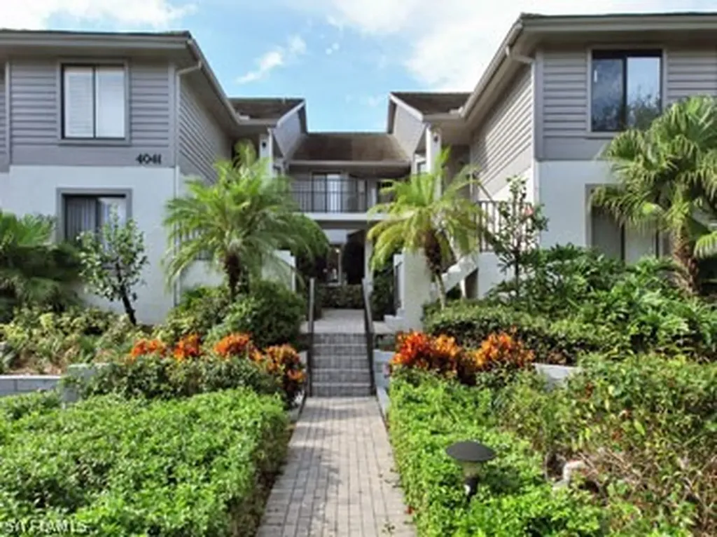 4041 Whiskey Pointe Lane Bonita Springs FL 34134