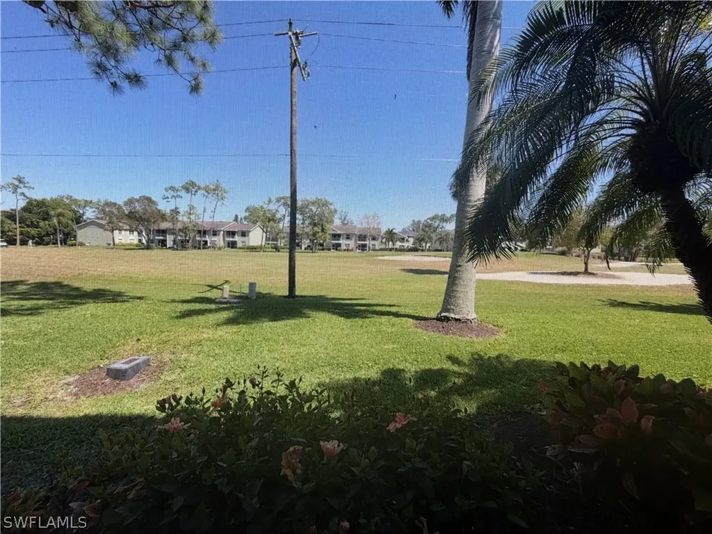 1085 Forest Lakes Drive Naples FL 34105