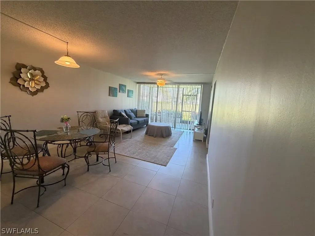 1085 Forest Lakes Drive Naples FL 34105