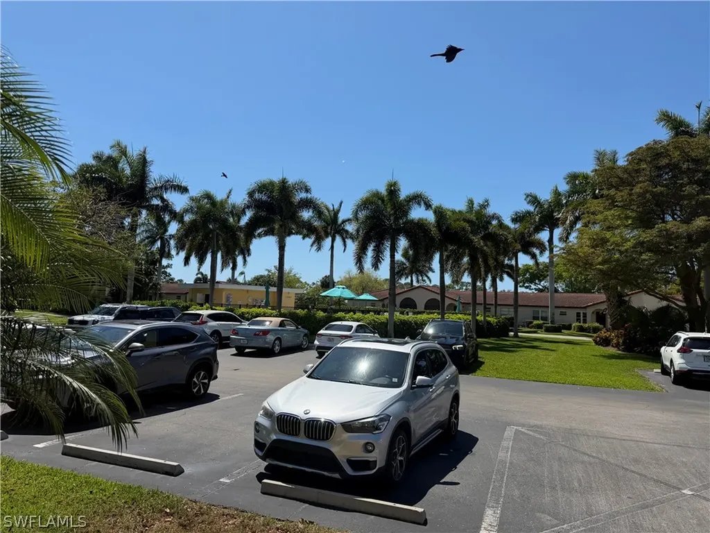 1085 Forest Lakes Drive Naples FL 34105