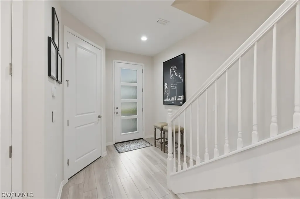 13017 Pembroke Drive Naples FL 34105