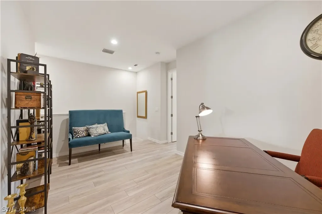 13017 Pembroke Drive Naples FL 34105
