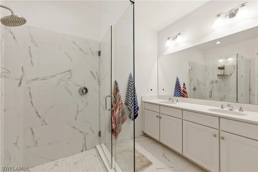 13017 Pembroke Drive Naples FL 34105