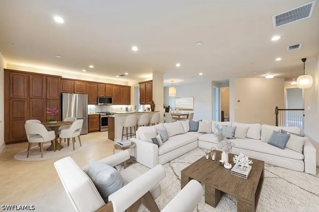 6510 Monterey Point Naples FL 34105