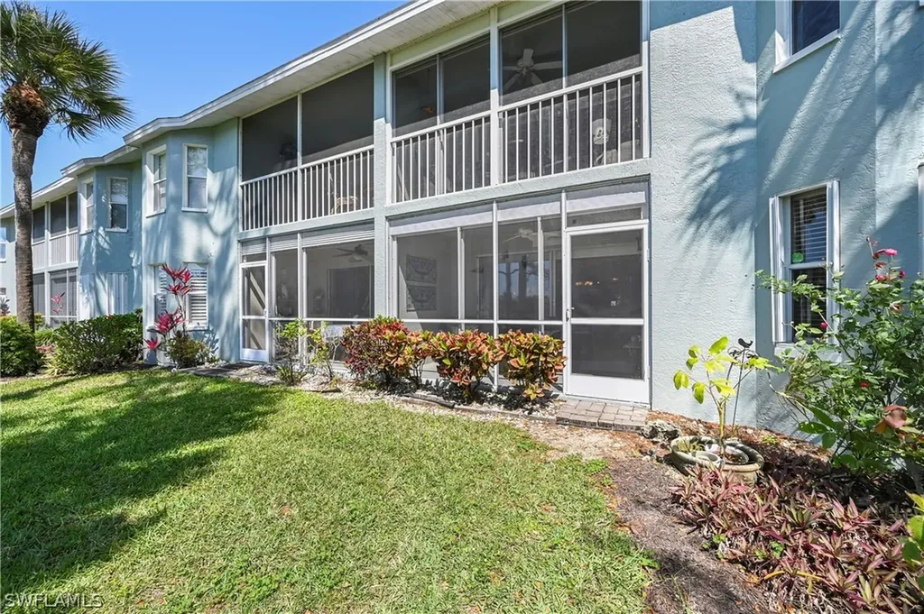 820 New Waterford Drive W Naples FL 34104
