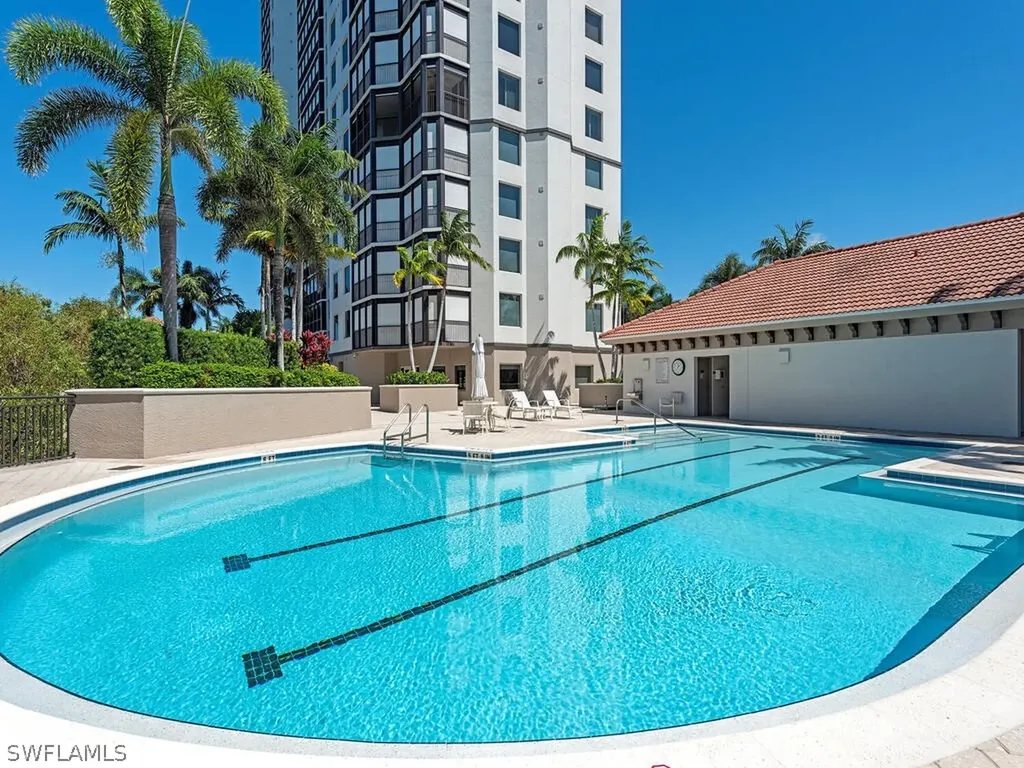 7225 Pelican Bay Boulevard Naples FL 34108