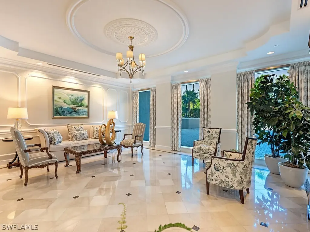 7225 Pelican Bay Boulevard Naples FL 34108