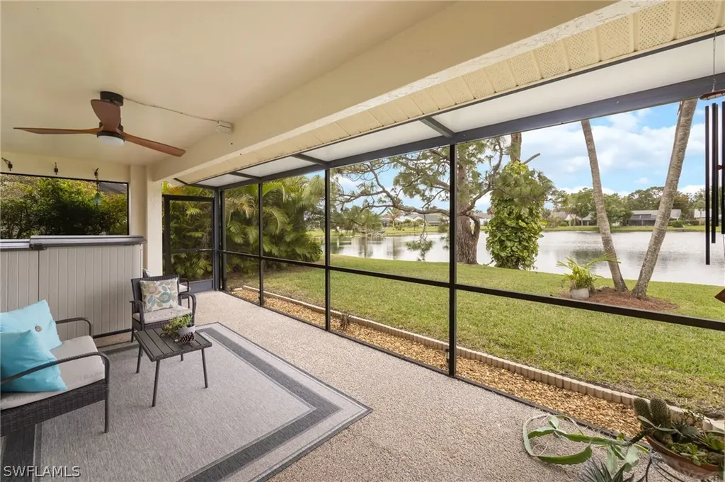 1324 Monarch Circle Naples FL 34116