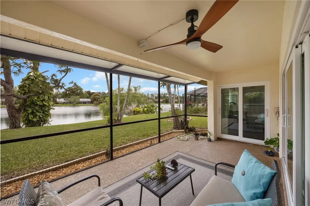 1324 Monarch Circle Naples FL 34116