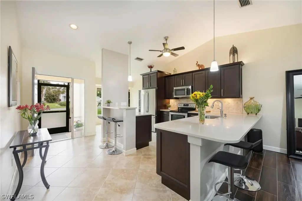 1324 Monarch Circle Naples FL 34116
