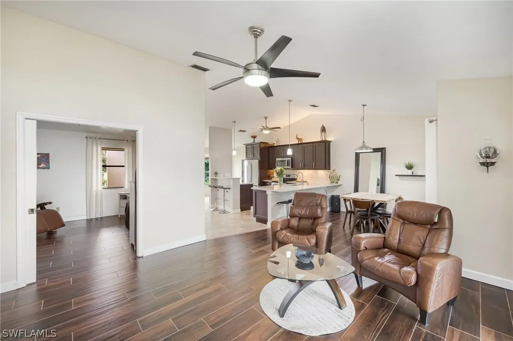 1324 Monarch Circle Naples FL 34116