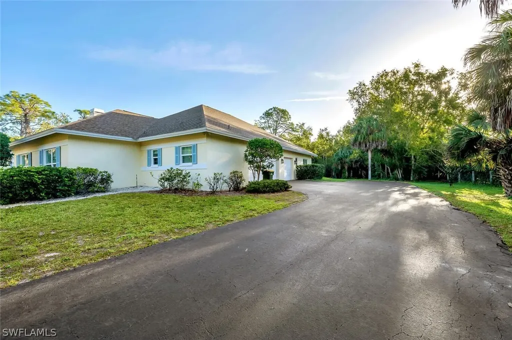 3110 70th Street SW Naples FL 34105
