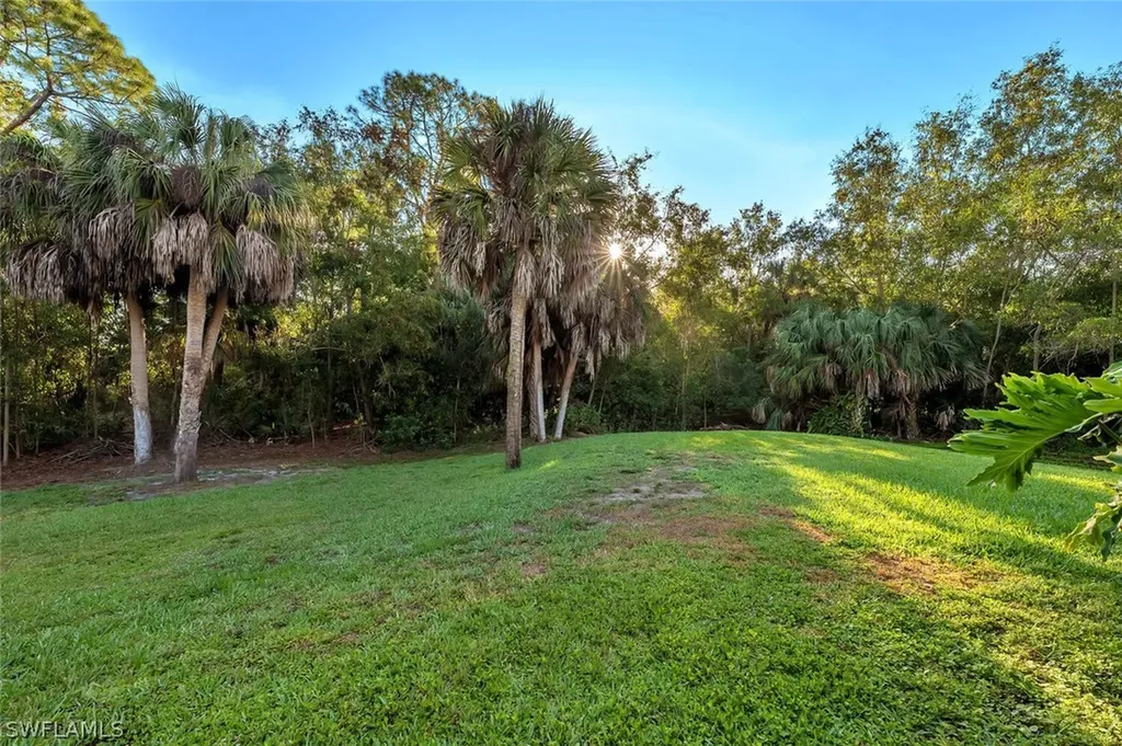 3110 70th Street SW Naples FL 34105