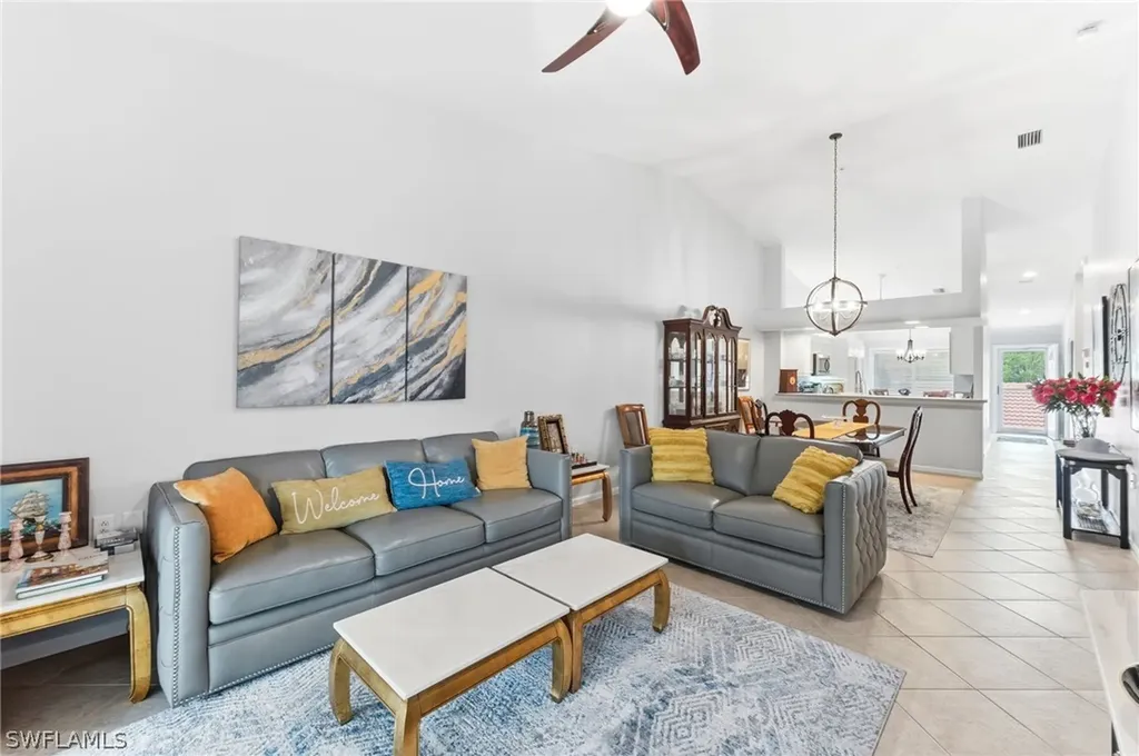 6840 Beach Resort Drive Naples FL 34114