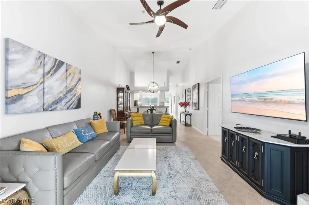 6840 Beach Resort Drive Naples FL 34114