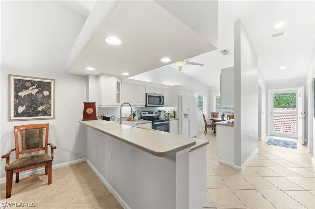 6840 Beach Resort Drive Naples FL 34114