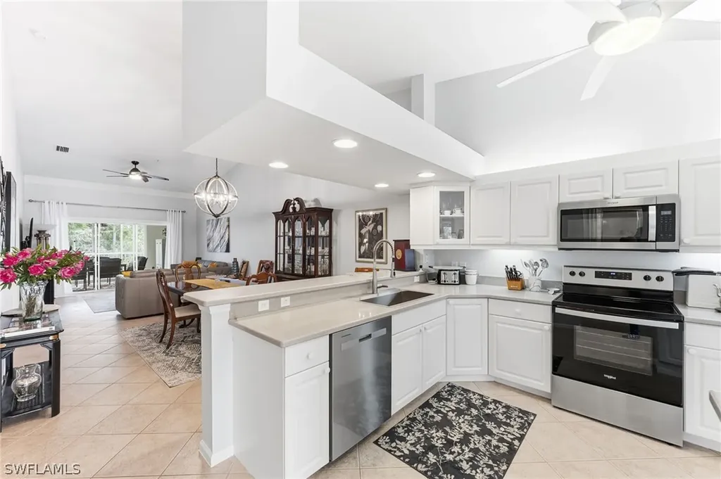 6840 Beach Resort Drive Naples FL 34114