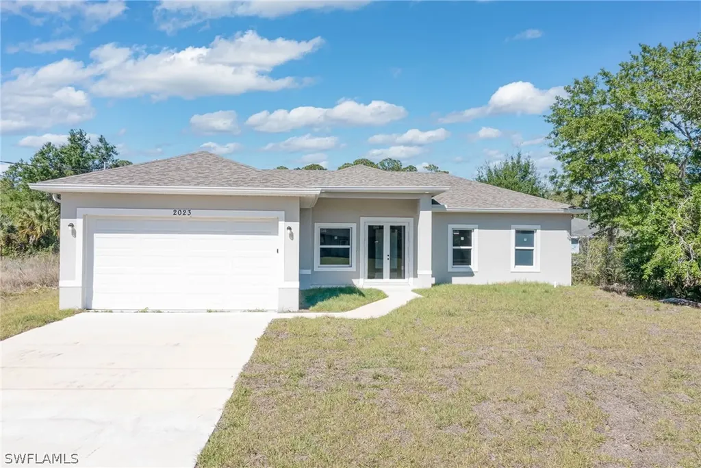 2023 Robert Avenue Alva FL 33920
