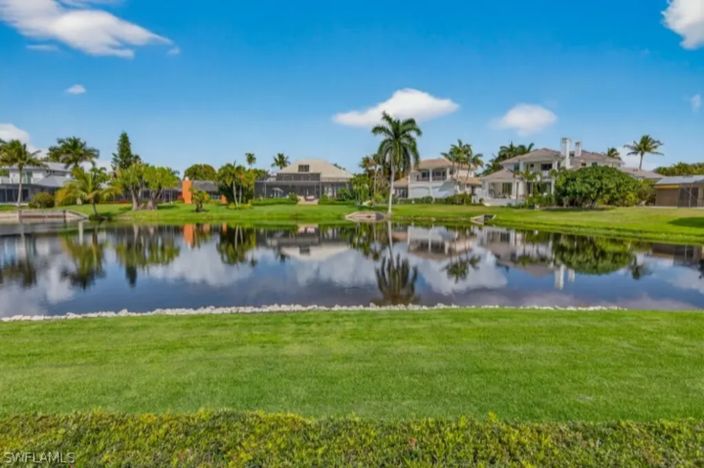 4120 Willowhead Way Naples FL 34103