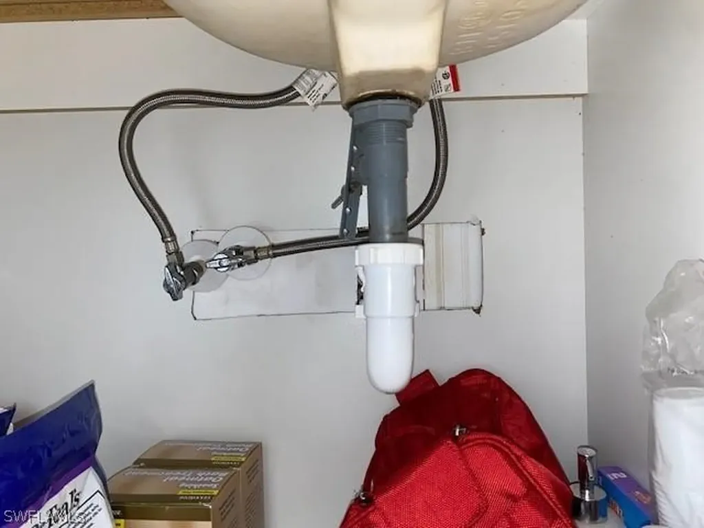 2727 Indianwood Drive North Fort Myers FL 33917