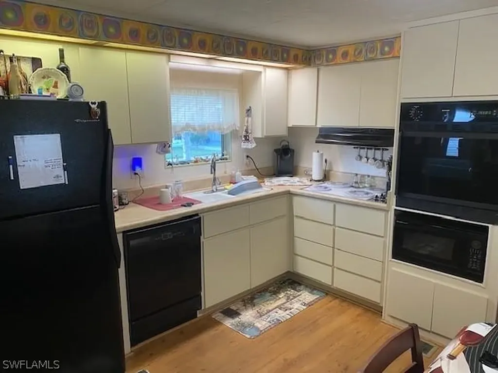 2727 Indianwood Drive North Fort Myers FL 33917