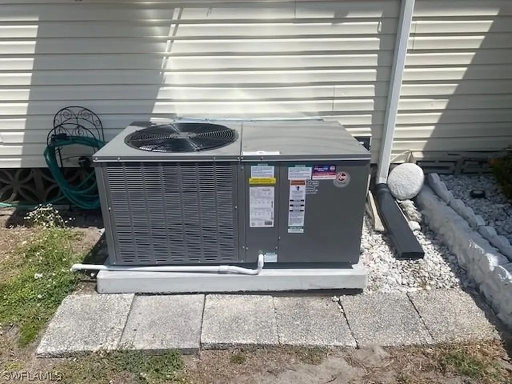 2727 Indianwood Drive North Fort Myers FL 33917