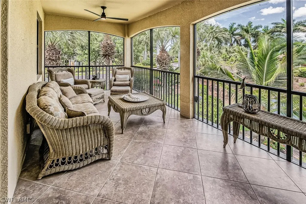 9107 Napoli Court Naples FL 34113
