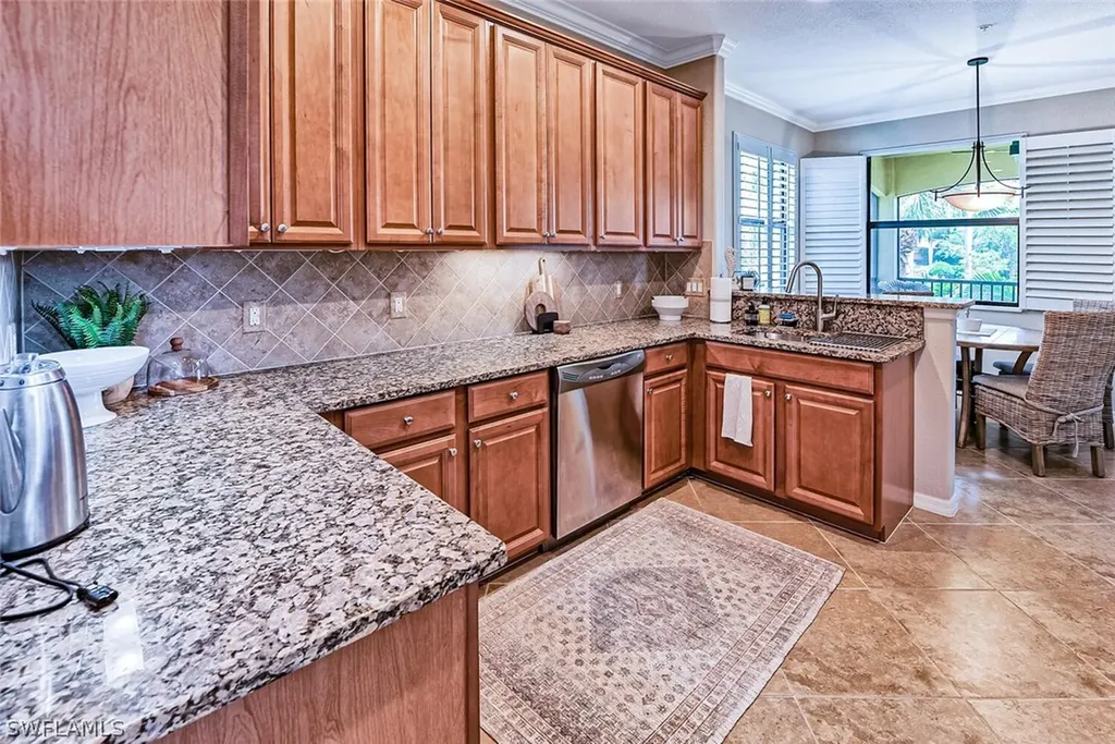 9107 Napoli Court Naples FL 34113