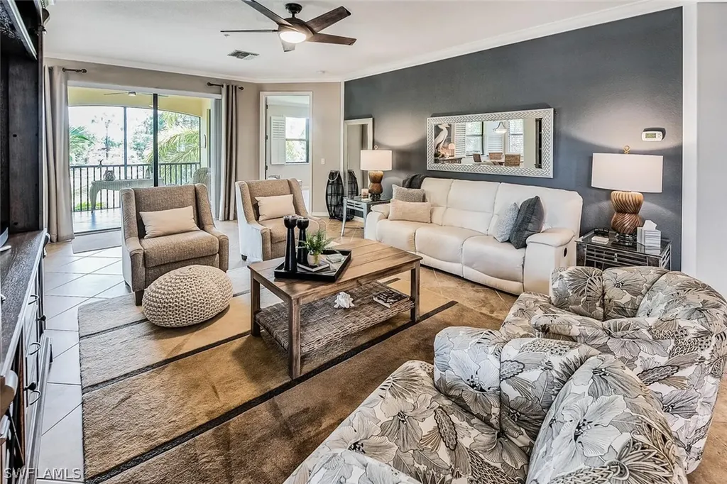 9107 Napoli Court Naples FL 34113