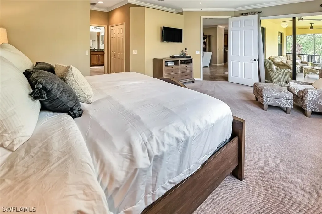 9107 Napoli Court Naples FL 34113
