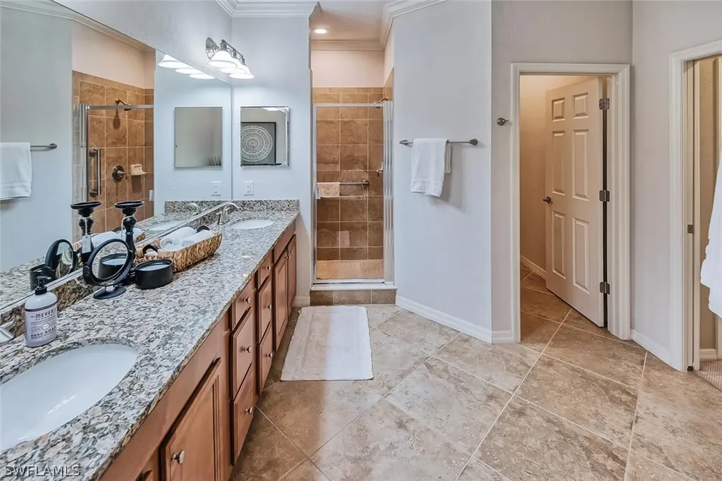 9107 Napoli Court Naples FL 34113