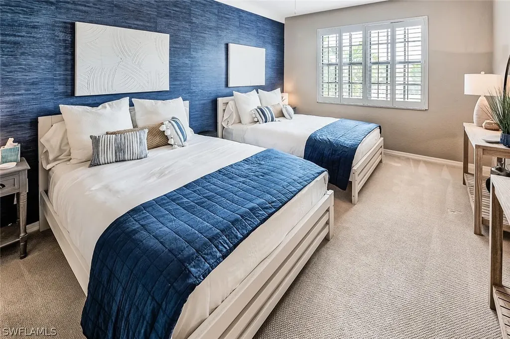 9107 Napoli Court Naples FL 34113