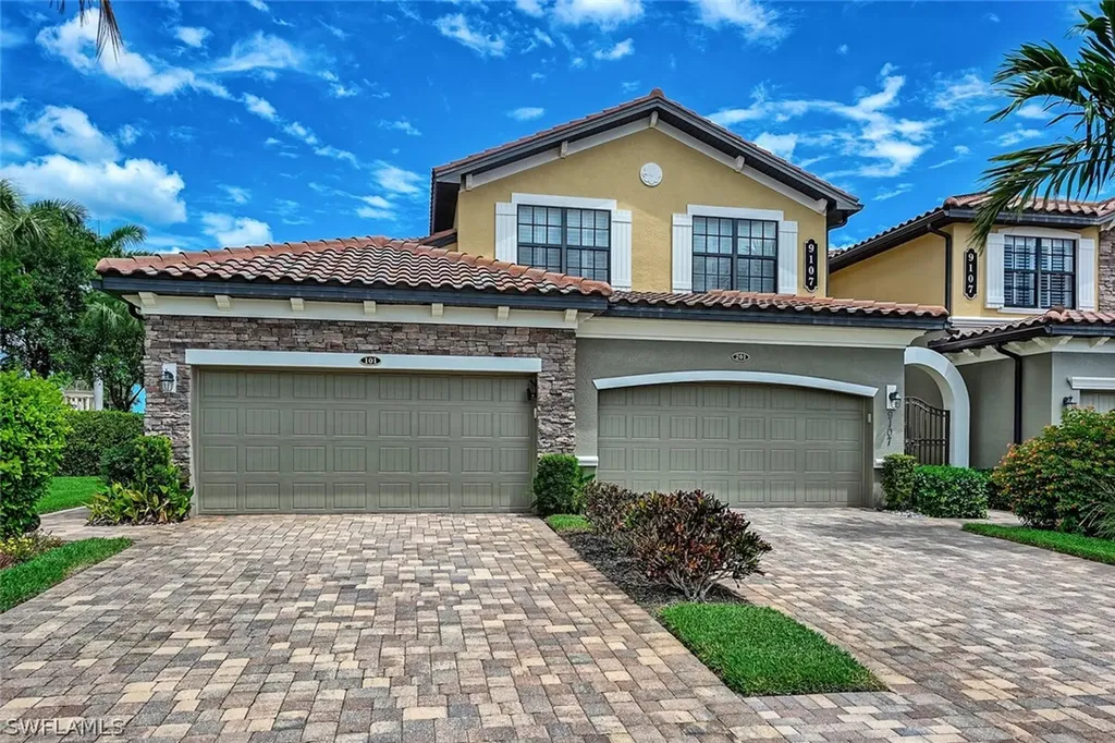 9107 Napoli Court Naples FL 34113