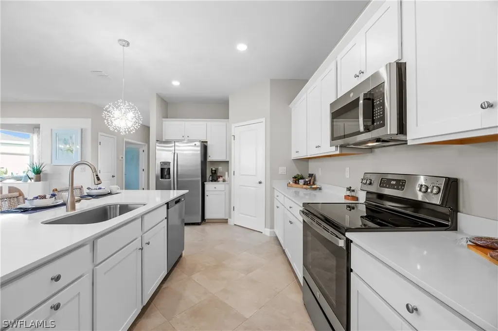 9160 Leatherwood Loop Lehigh Acres FL 33936