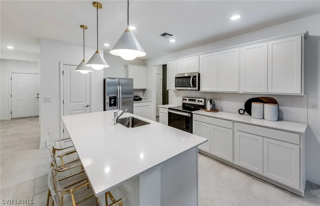 1570 Lake Jessup Circle Cape Coral FL 33909