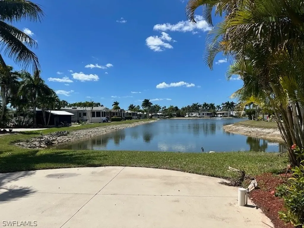 1343 Amethyst Lake Lane Naples FL 34114