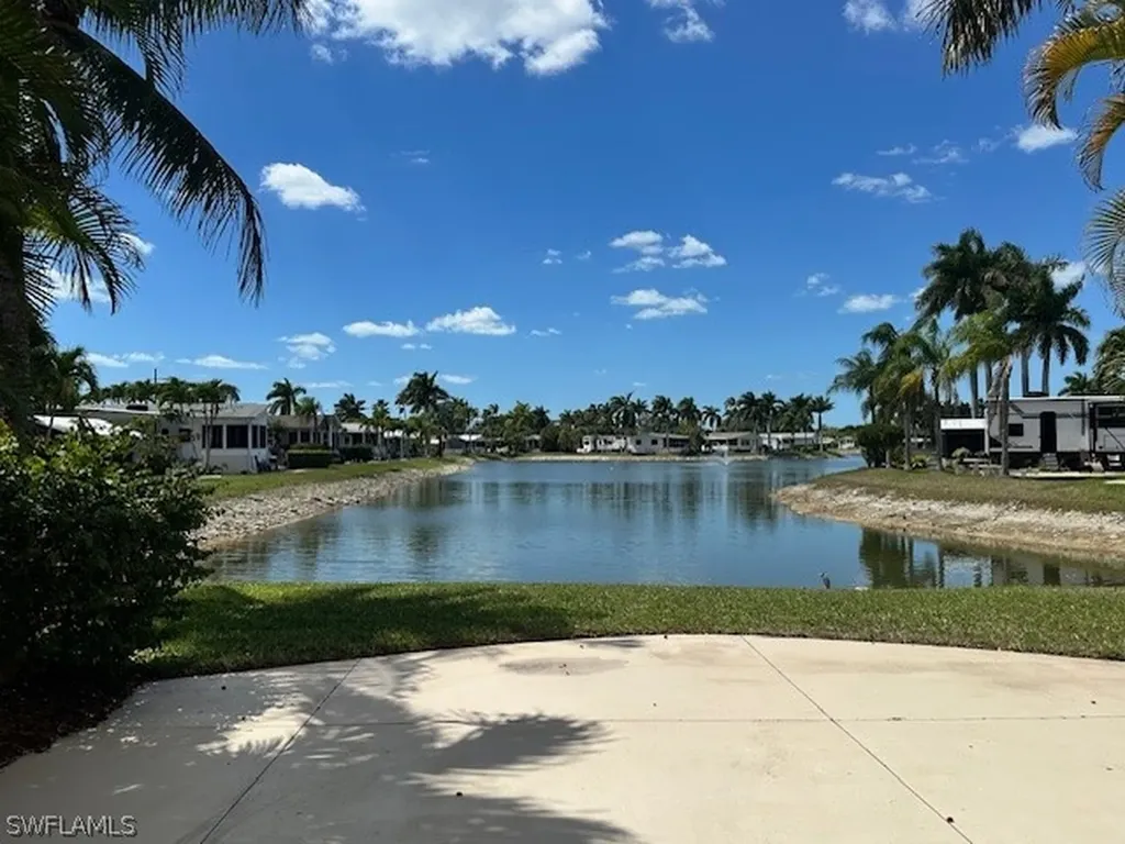 1343 Amethyst Lake Lane Naples FL 34114