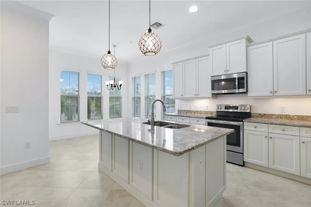 6549 Dominica Drive Naples FL 34113