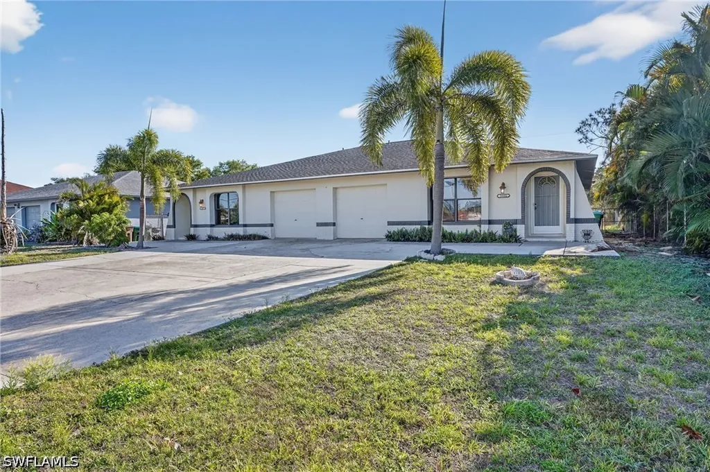 1413/1415 SE 23rd Place Cape Coral FL 33990