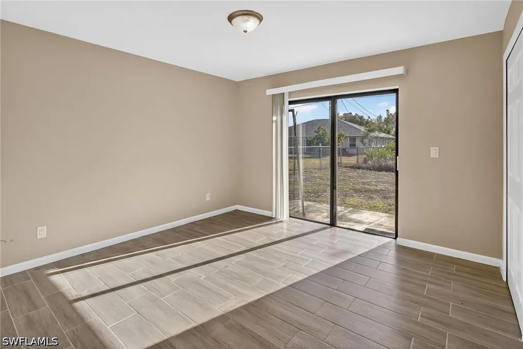 1413/1415 SE 23rd Place Cape Coral FL 33990