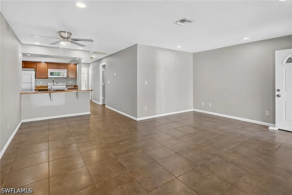 1413/1415 SE 23rd Place Cape Coral FL 33990