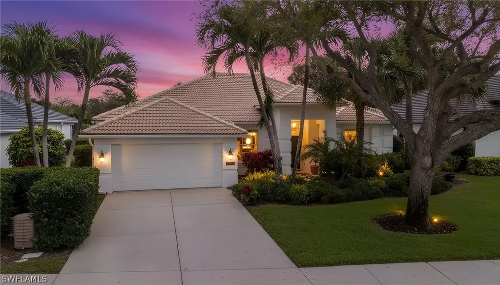 Naples FL, 6347 Old Mahogany Court