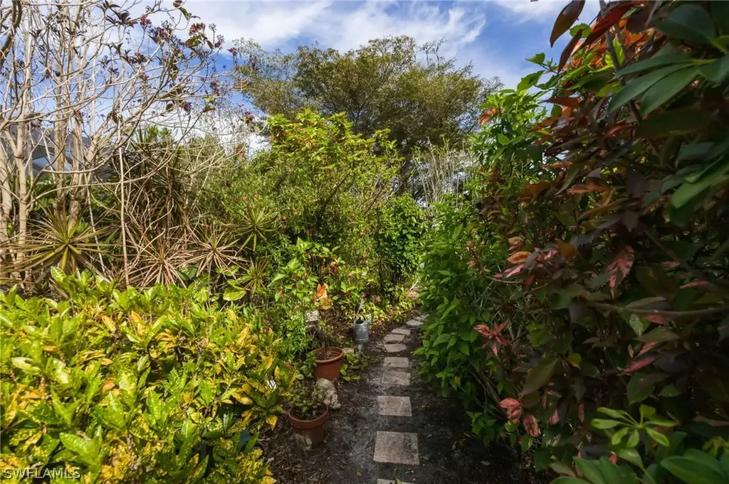 6347 Old Mahogany Court Naples FL 34109