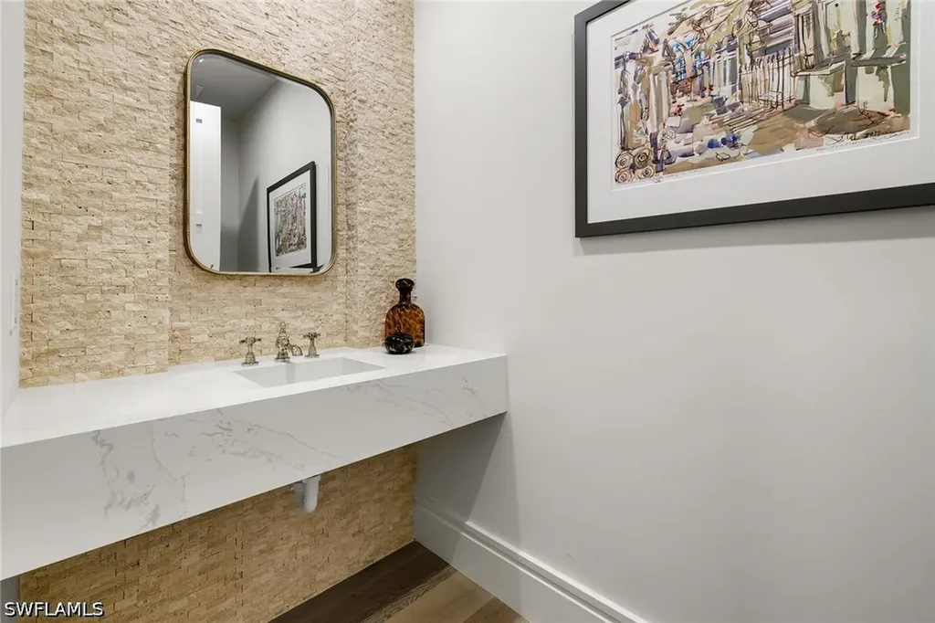 495 5th Street S Naples FL 34102