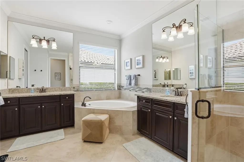 28614 Newtown Court Bonita Springs FL 34135