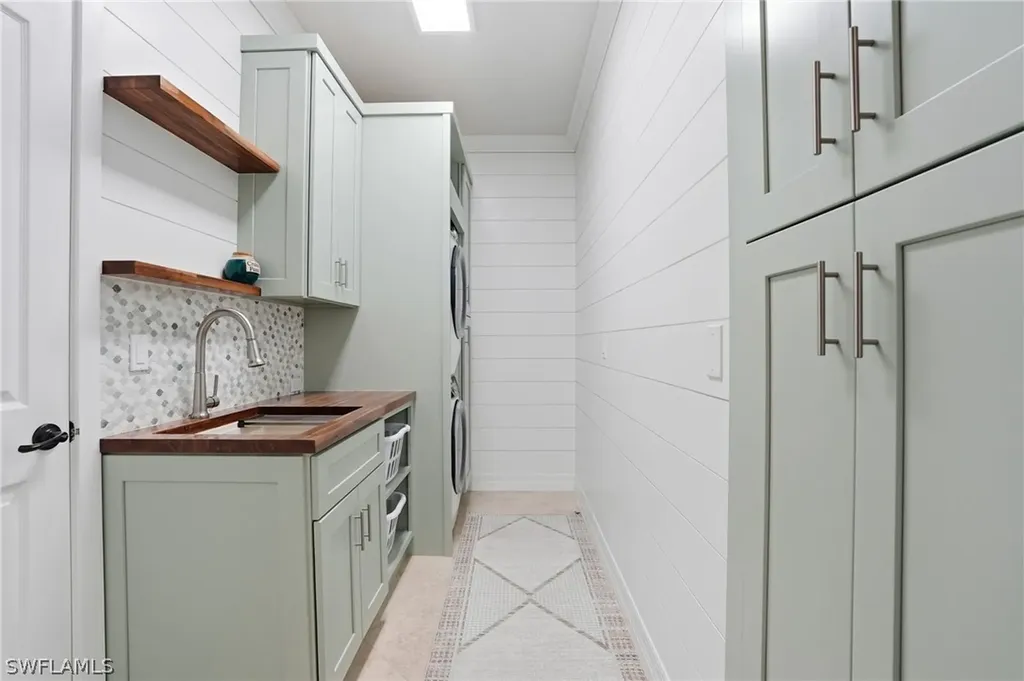 28614 Newtown Court Bonita Springs FL 34135