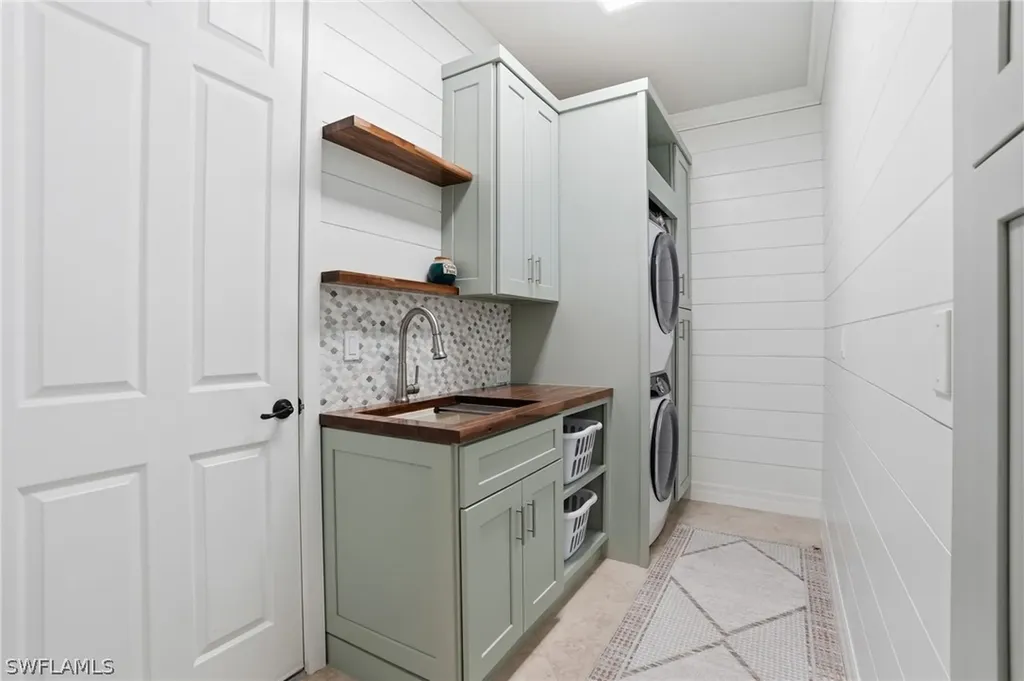 28614 Newtown Court Bonita Springs FL 34135
