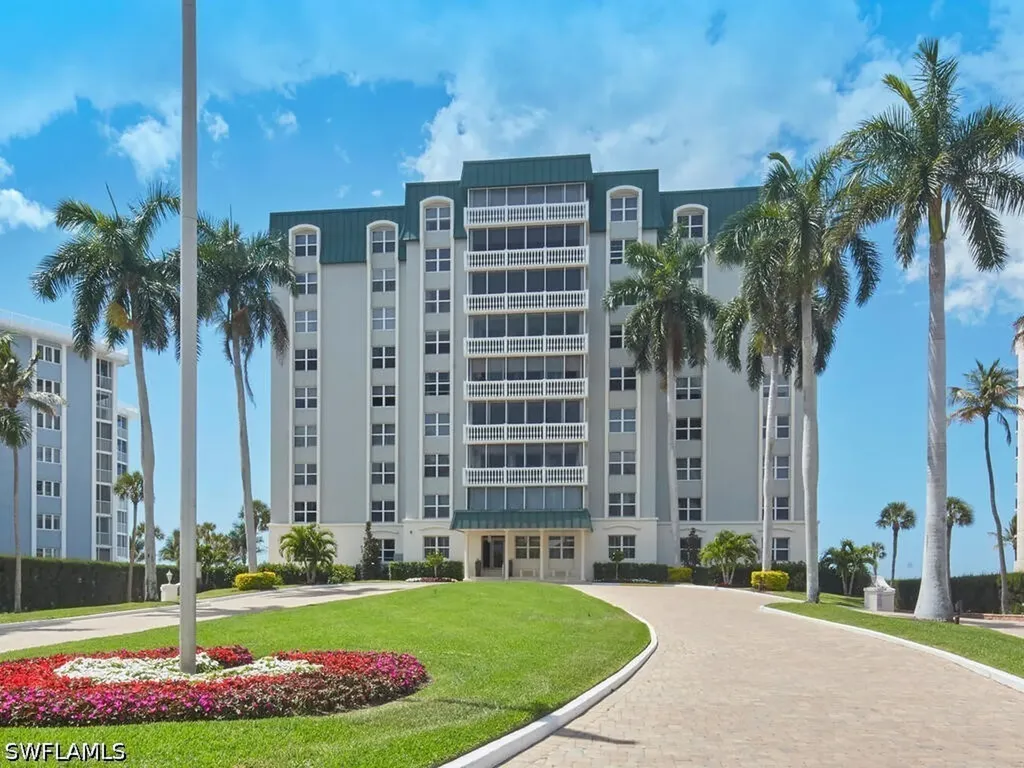 3003 Gulf Shore Boulevard N Naples FL 34103