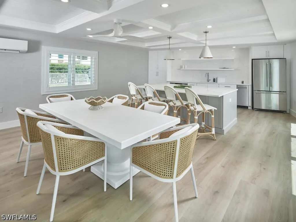 3003 Gulf Shore Boulevard N Naples FL 34103